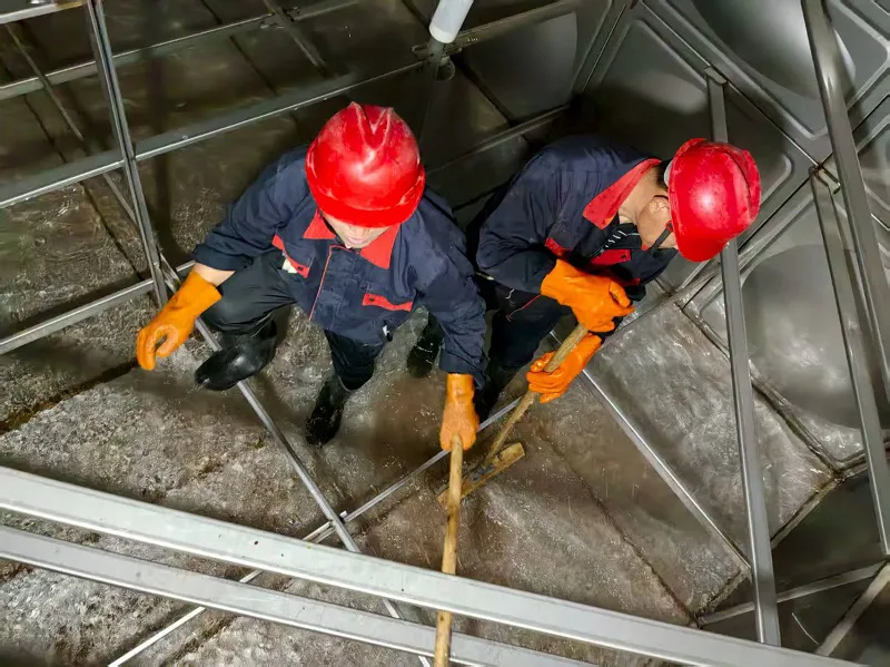 不锈钢水箱清洗后水压不稳的原因与解决措施