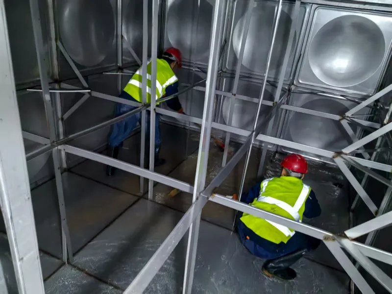 如何保证清洗二次供水水箱的清洗质量？